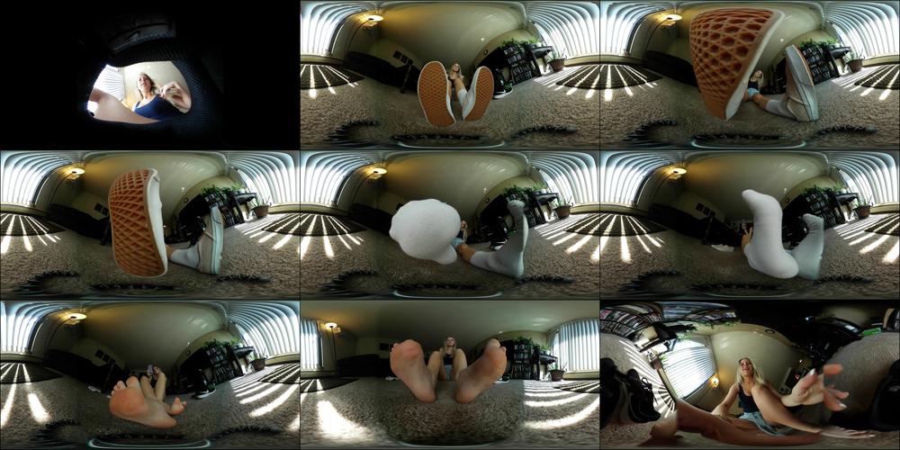 tinyguycustoms - Zaurus Shrunken Payback Shoe and Foot Cleaner - VR360