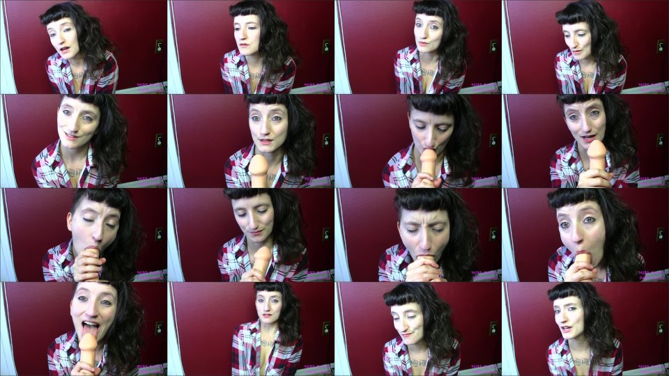 Thatmissquin Lesbian Roommate Is Curious About Cock