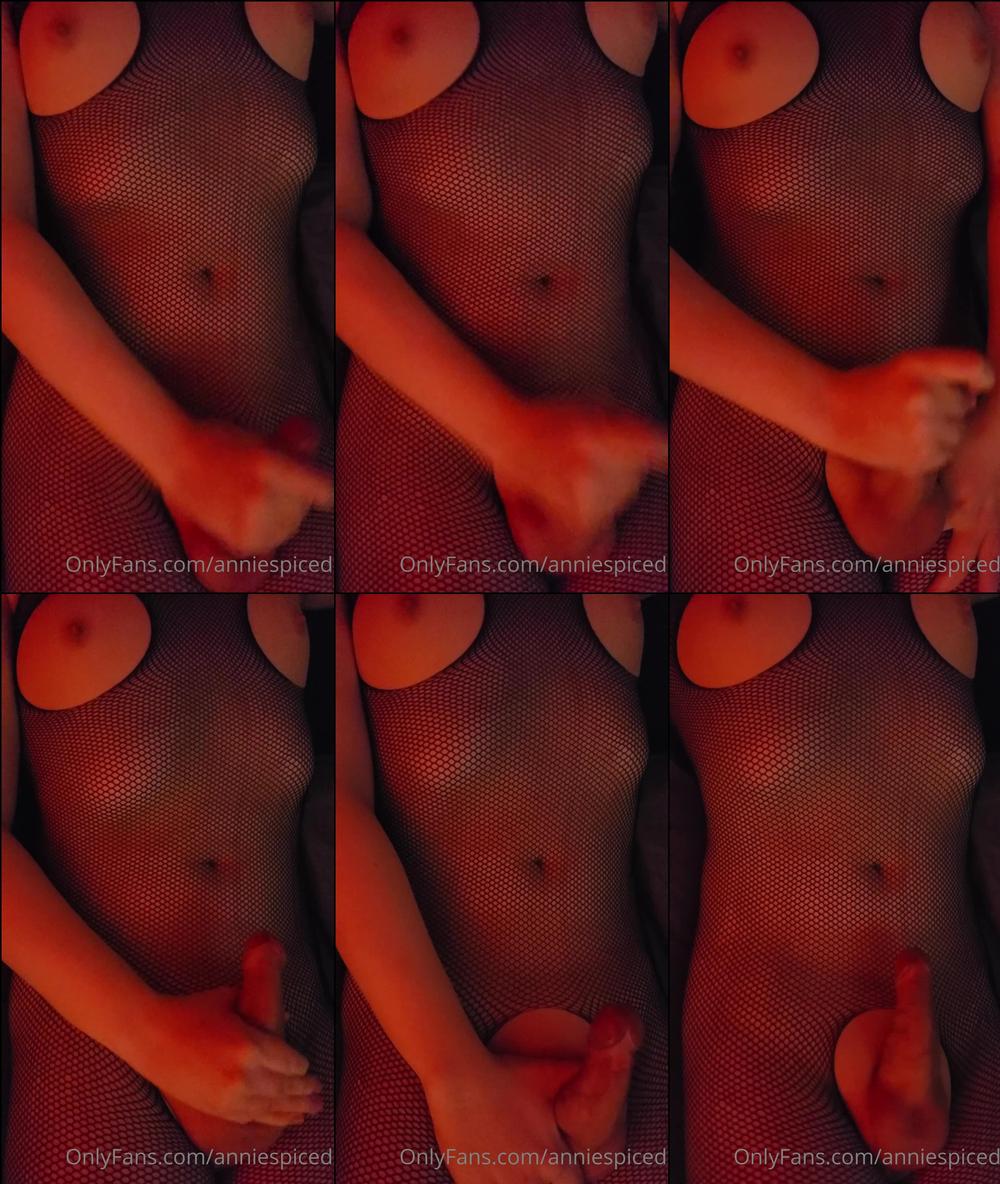 anniemxy 01 04 2022 2411663071 Another quick video today, i hope you're having nice day  3