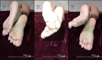gabitafeet 01 07 2021 2150642575 teasing my soles (gabitafeet)