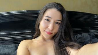 Close up pussy play sexy asian girl (princessanal)