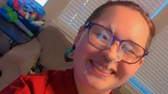 Naughty Librarian Gets Facial (VioletWanderer)