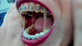 Saliva Sensation open mouth hot (Coconutsex)