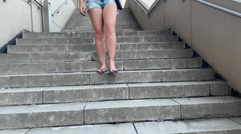 grazigoddess 01 11 2022 2652422989 slow motion for you in nyc (grazigoddess)