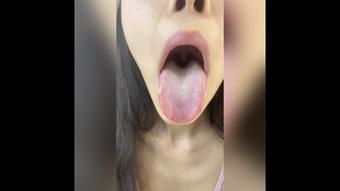 Sexy Giantess Eating video! I am hungry - May 05, 2021 (Lola_Lolicon)