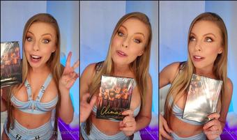 britneyamber 04 10 2021 2238271825 ENTER THIS MONTHS GIVEAWAY NOWWW   For AUTO RENEW FANS ONLY    I'm giving away a signed co (britneyamber)