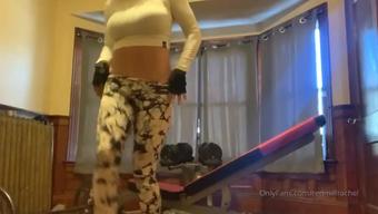 rachelsteele 04 04 2020 212820930 OF33  Masturbate and Work out   Full video 5 mins $9.99 Dm me if you want to purchase Xx (rachelsteele)