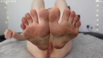 Cbt Sissy Slave Training Task Dirty Feet (Sofie Skye)