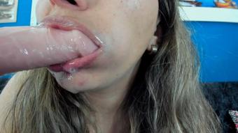 bThe Exotic Dildo and the Submissive Woman's Mouth (Coconutsex)