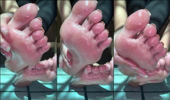 cinnamonfeet2 31 01 2021 2020954800 you should come help me massage them they already have oil on them (cinnamonfeet2)