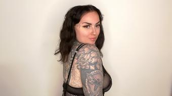 Worship My Tattooed Body (MissValentina)