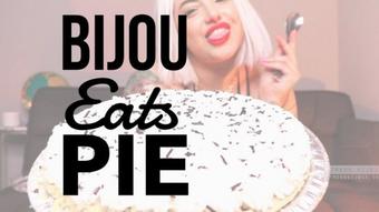 Mistressbijoux Bijou Eats Pie (mistressbijoux)