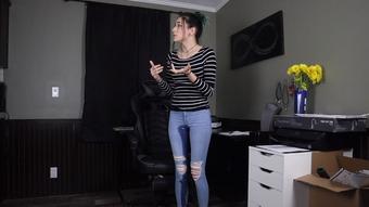 Students Scares Teacher - Mar 30, 2021 (Liz Raw)
