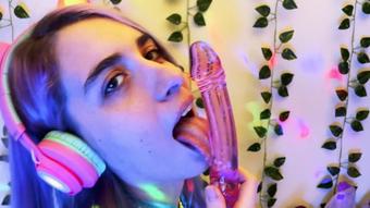 Hairy Rave Girl Cums Hard (Pearl Sage)