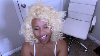 Desperate Blond Bimbo Secretary (Sweetbabyvixxi)