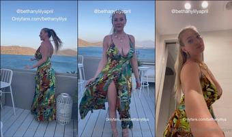 bethanylilya 01 07 2021 2150768171 I love wearing this dress (bethanylilya)