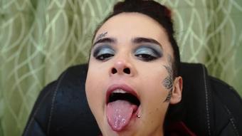 Gymbabe Angry Boss Exciting Tongue Video (GymBabe)