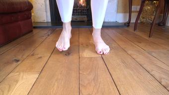 Ariel Anderssen Barefoot Stamping (Ariel Anderssen)