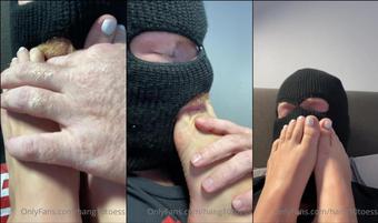 hang10toess 02 11 2022 2665009966 i let him slowly suck my soft toes one (hang10toess)