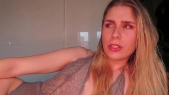 qtee foxx 160835780 2021 07 13 stoooorytime my first and only threesome. hope you like it  (qtee_foxx)