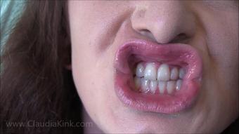 Lip Smelling and Smiling - June 24, 2019 (Claudia Kink)