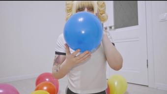 Spookyboogie - Toga Himiko Blows And Pops Ballons - Manyvids (SpookyBoogie)