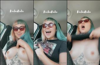 kactuskutie 07 08 2020 93832390 flashing my pretty titties in my car on my way to look (kactuskutie)