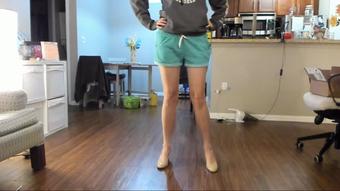 Bitch On Heels (happylilcamgirl)