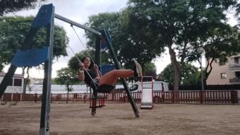 jumping from the swing, how far can I go (YourSweetPoison)