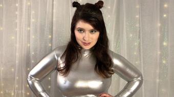 Bea York Alien Has Never Had Cock Before (Bea York)