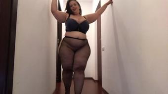 Sweetheartmiabbw Fishnet Pantyhose And Ass Tease (SweetheartMiaBBW)