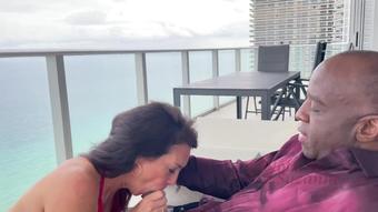 Hotwife Suzanne - The Balcony In A Red Dress - Manyvids (Hotwife Suzanne)