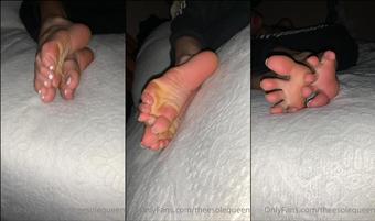 theesolequeen 03 12 2020 1378721303 who s going to let me rub my feet on them to keep them warm  (theesolequeen)