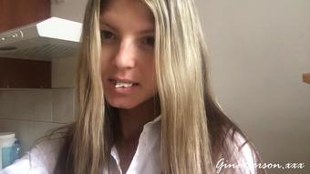 School girl forever (Gina Gerson Real)