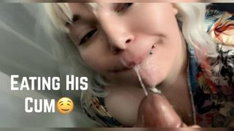 Eating His Cum (Lexxiblakk)