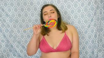 Dirtybirdyy Licking A Big Lollipop (DirtyBirdyy)