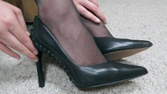 Retro Stocking Foot Worship (DandyinDistress)