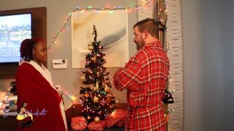Mrs. Clause gets caught (Siren_nudist)