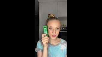 Doing make-up for you (Jane_Klein)