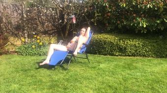 Fingering in the Garden (SuzieLove212)
