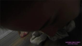 Kira-Slave-Girl-Under-The-Table (Licking Girls Feet)