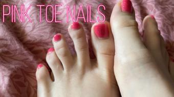 My pink toe nails (Babyheavanian)