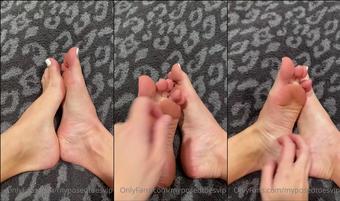 myposedtoesvip 01 12 2022 2701951812 3 minutes of some tickle time i hate to (myposedtoesvip)