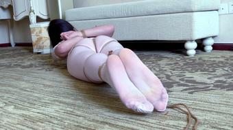 Punishment For Disobedient Girlfriend Part 1 (bondagetea)