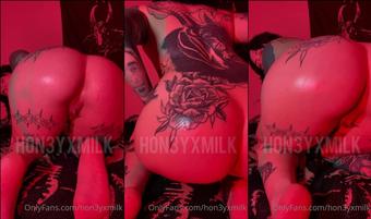 hon3yxmilk 02 12 2020 1374296739 PSA XXXMAS DEAL   I normally charge $100 for 6 min customs , but I am offering this deal f (hon3yxmilk)