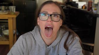 Brother Cum to Ahegao Face (yogabella)