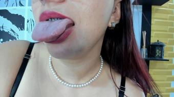 Saliva Admirer: Enthusiast of Saliva (Coconutsex)