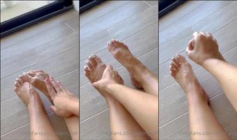 eatin ash 23 09 2022 2613010831 for all my feet lovers  (eatin_ash)
