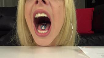Roxieraefetish Roxie Lets Little Bill In Her Mouth (RoxieRaeFetish)