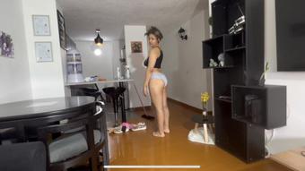 STANDARD V must use diaper if pee myself - February 11, 2023 (Colombianbigass)